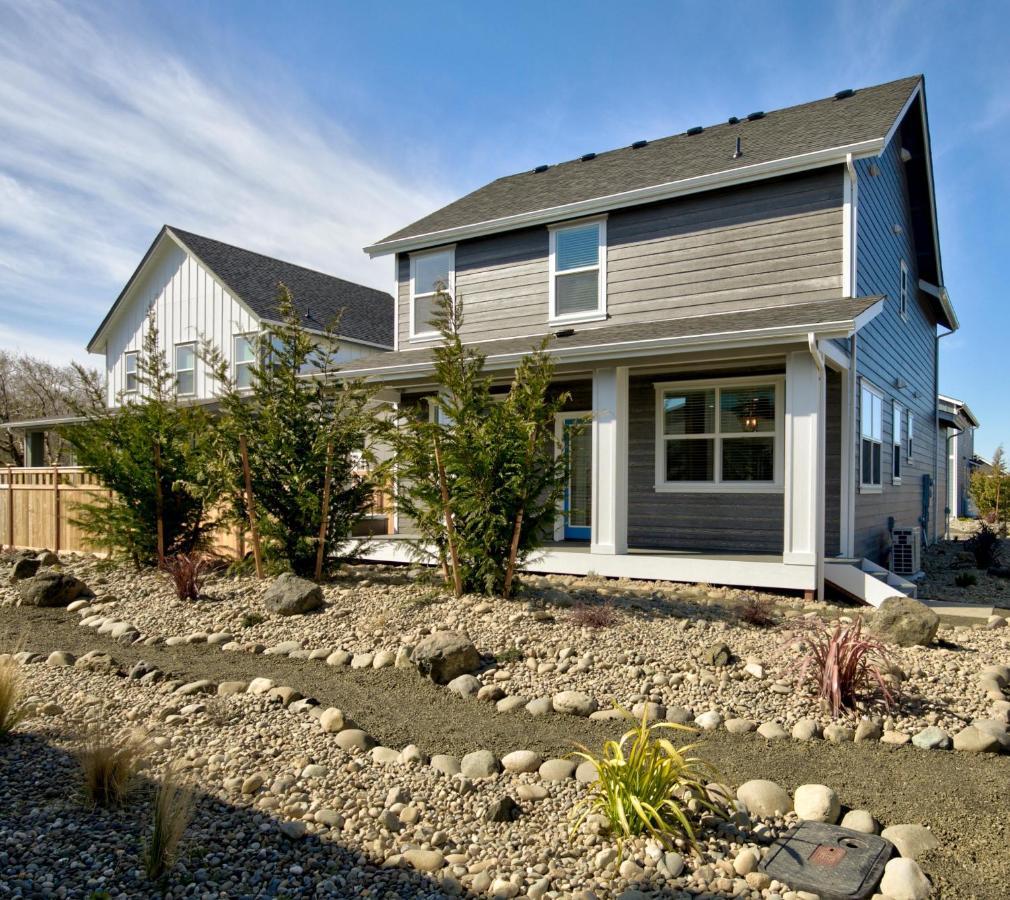 Bigfoots Surf Chalet Villa Ocean Shores Exterior photo