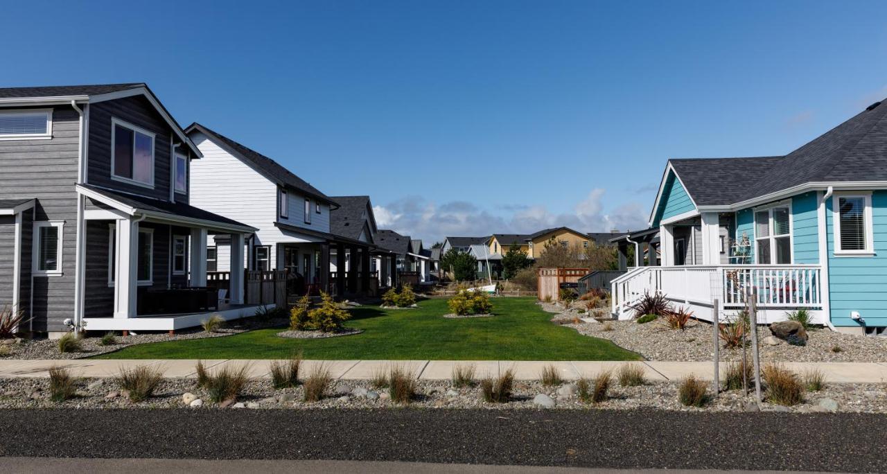 Bigfoots Surf Chalet Villa Ocean Shores Exterior photo